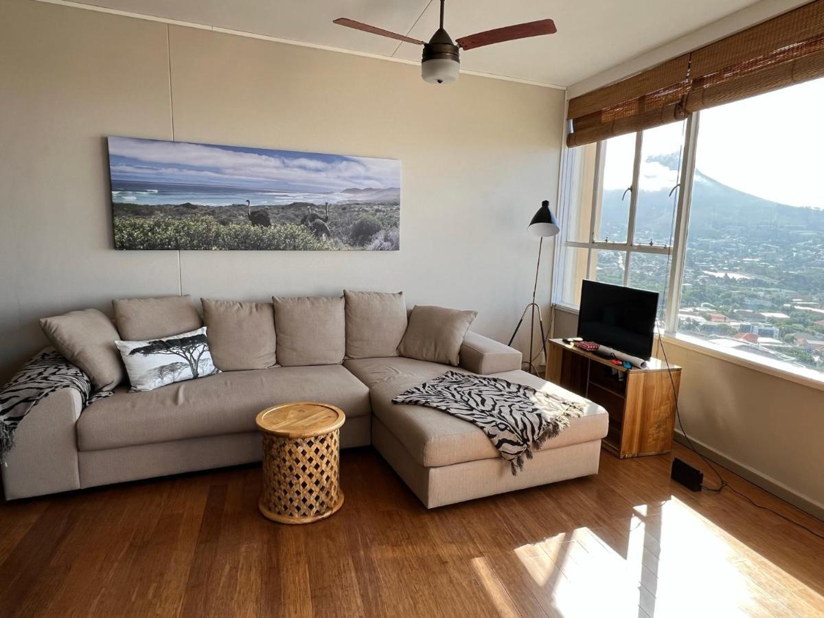 Breathtaking Views, Brand New Renovated Kapstadt