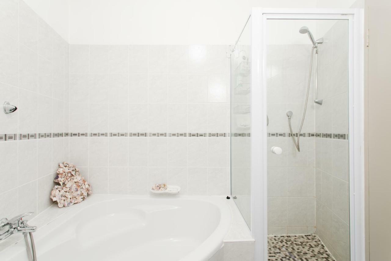 Breathtaking Views, Brand New Renovated Kapstadt